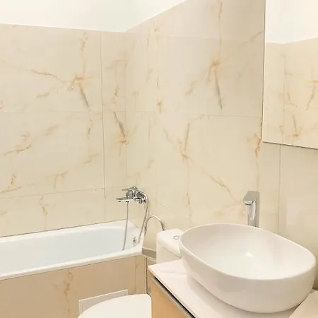 Parkfive アパート *